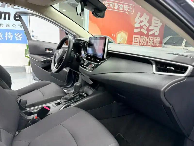 2022 Toyota Corolla Hybrid 1.8L E-CVT Pioneer Edition — миниатюра 11