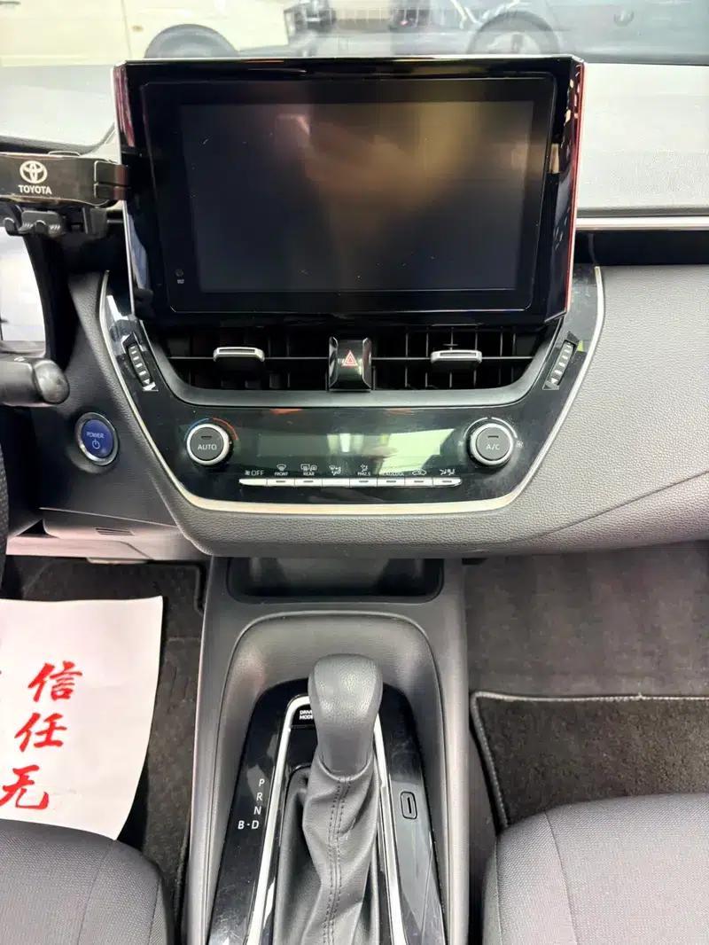 2022 Toyota Corolla Hybrid 1.8L E-CVT Pioneer Edition — миниатюра 12