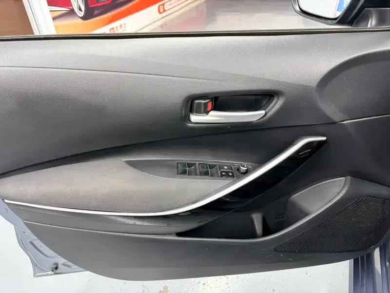 2022 Toyota Corolla Hybrid 1.8L E-CVT Pioneer Edition — миниатюра 9