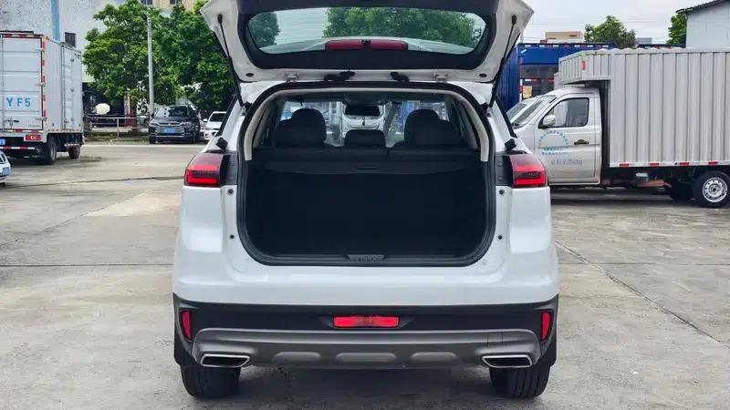Geely Boyue 2018 1.8TD Automatic 2WD Smart Supreme Edition 4G Connected Version — миниатюра 15