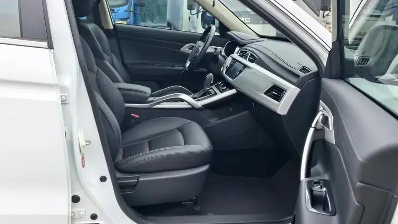 Geely Boyue 2018 1.8TD Automatic 2WD Smart Supreme Edition 4G Connected Version — миниатюра 8