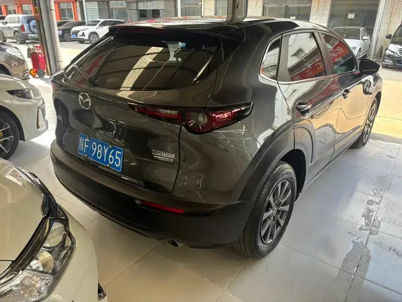Mazda CX-30 2021 2.0L Automatic Premium Edition — миниатюра 5