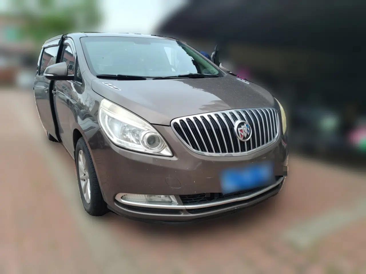 Buick GL8 2013 2.4L CT Luxury Business Comfort Edition — миниатюра 3