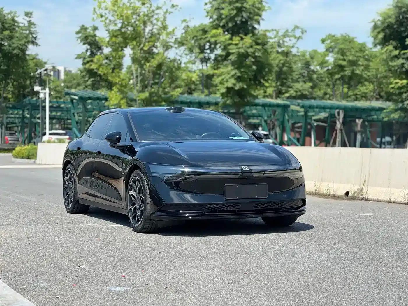 Extreme Krypton 007 2024 Rear-Wheel Drive Intelligent Driving Edition 100kWh — миниатюра 2