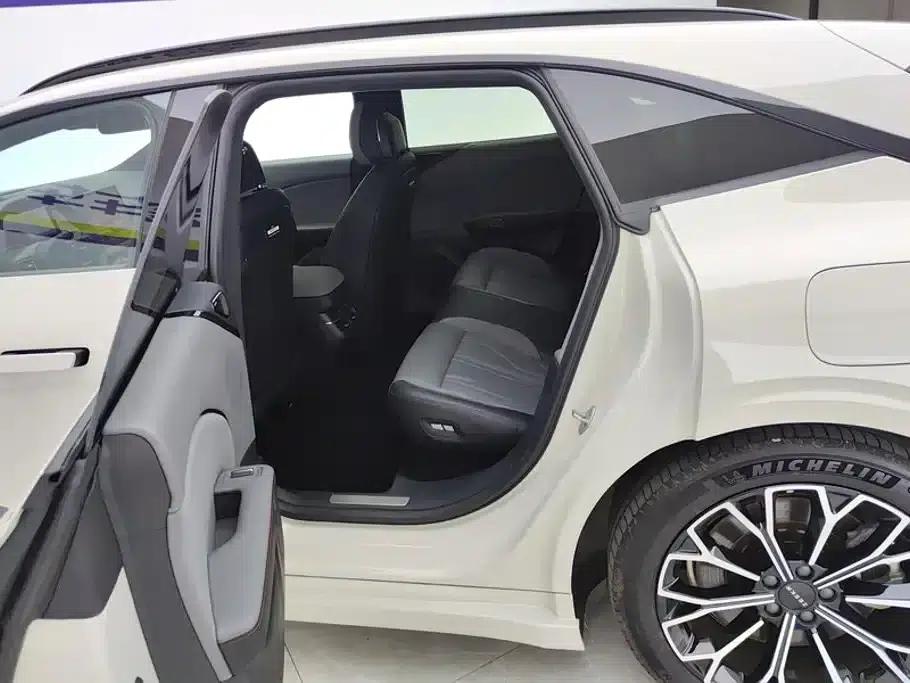 Extreme Krypton 007GT 2025 All-Wheel Drive Intelligent Driving Edition 75kWh — миниатюра 11