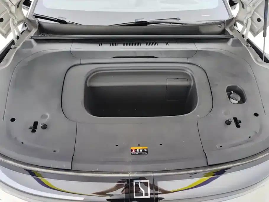 Extreme Krypton 007GT 2025 All-Wheel Drive Intelligent Driving Edition 75kWh — миниатюра 10