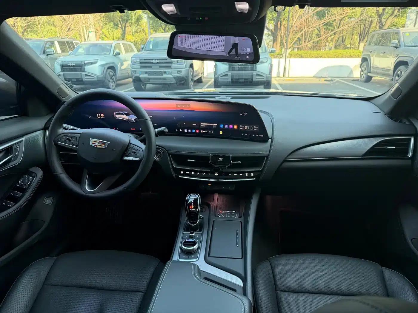 2024 Cadillac CT5 28T Luxury Pro — миниатюра 6