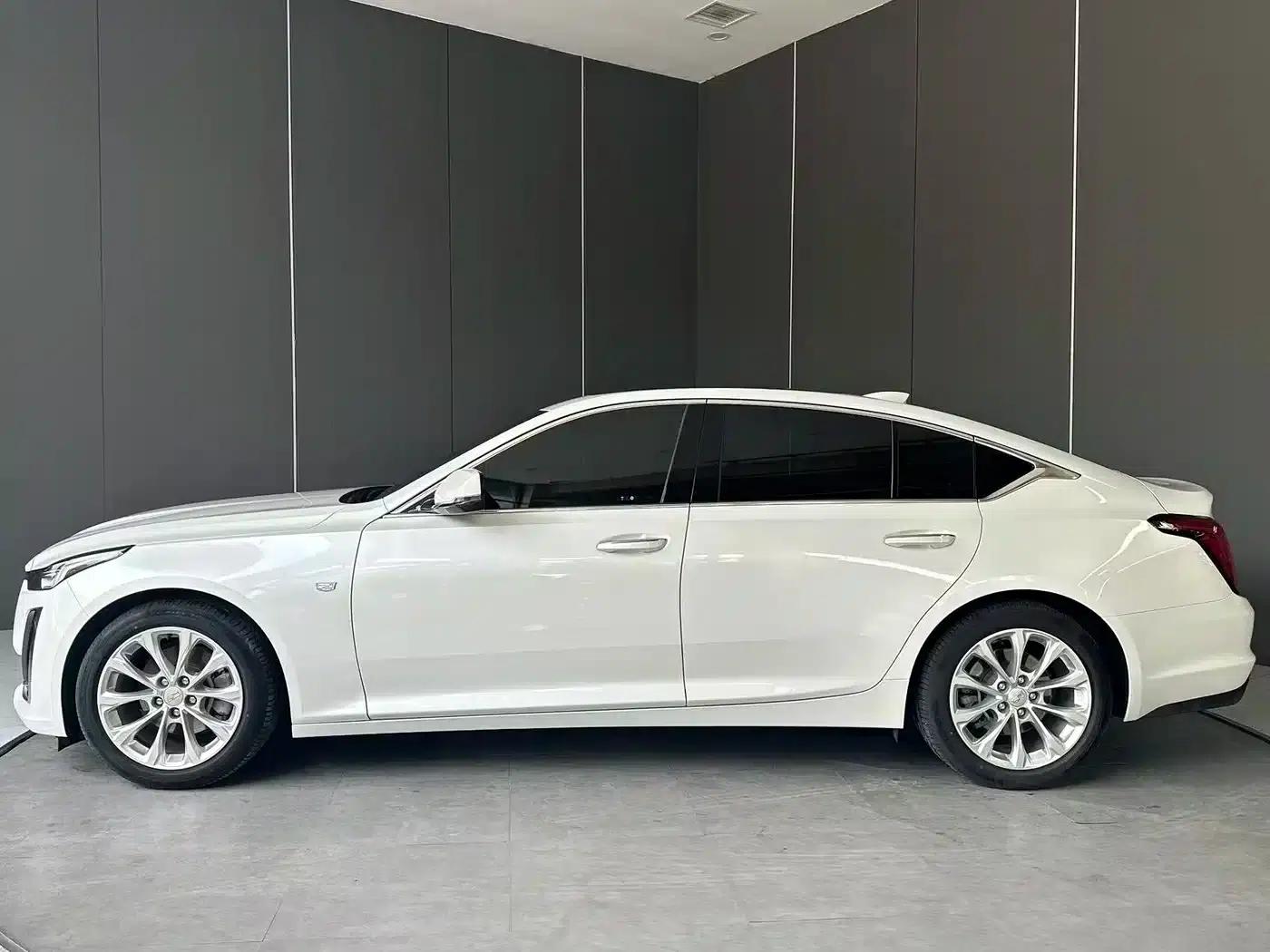 2023 Cadillac CT5 28T Luxury (Standard Edition) — миниатюра 4