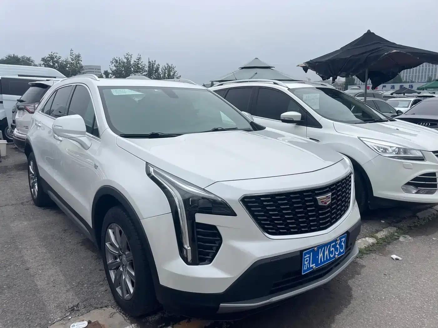 2021 Cadillac XT4 28T Two-Wheel Drive Luxury — миниатюра 3