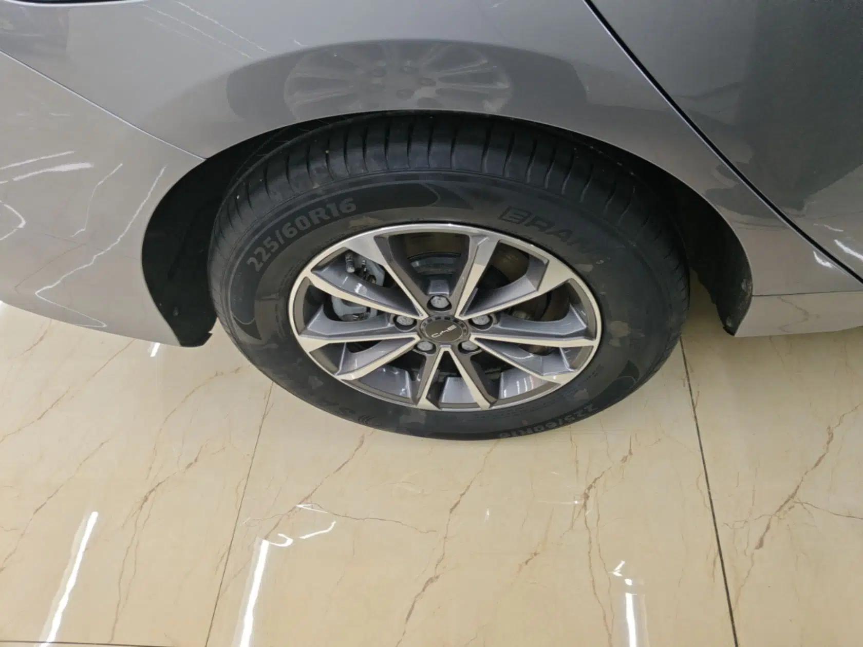 BYD Destroyer 05 2024 HONOR Edition DM-i 55KM Luxury Model — миниатюра 11