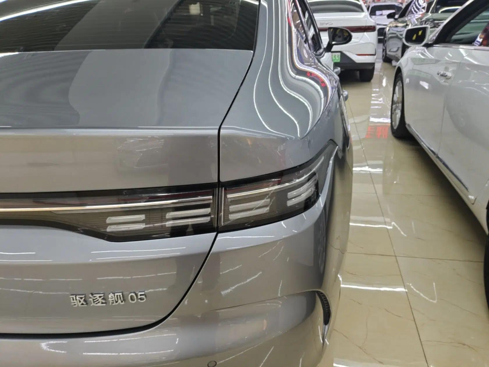BYD Destroyer 05 2024 HONOR Edition DM-i 55KM Luxury Model — миниатюра 9