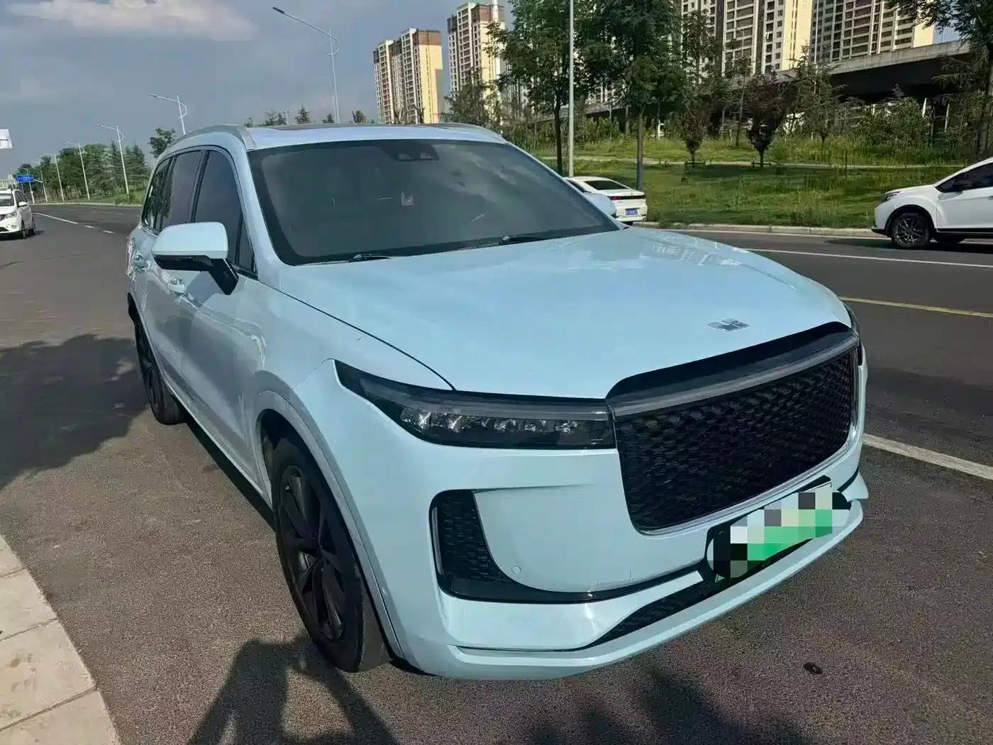 Li Auto ONE 2021 Extended Range 6-Seater — миниатюра 3