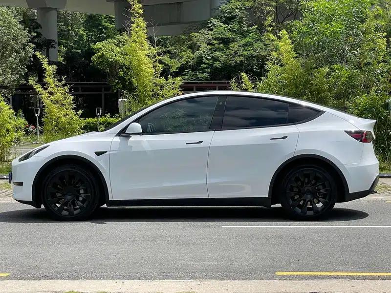 Model Y 2022 Facelift Rear-Wheel Drive Version — миниатюра 4