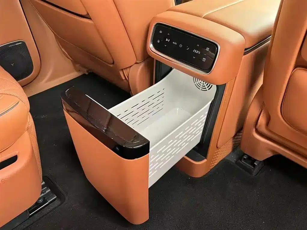 Voyah Taishan 2026 Max+ — миниатюра 15