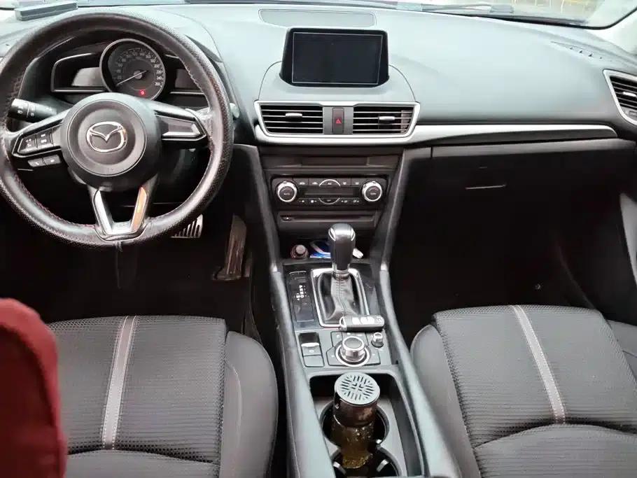 Mazda3 Axela 2017 Sedan 1.5L Automatic Luxury (China V Emission Standard) — миниатюра 12