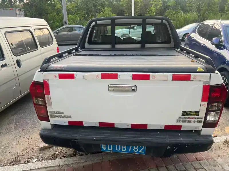 D-MAX 2015 2.5T 2WD Automatic High-Pass Elite 4JK1 — миниатюра 5