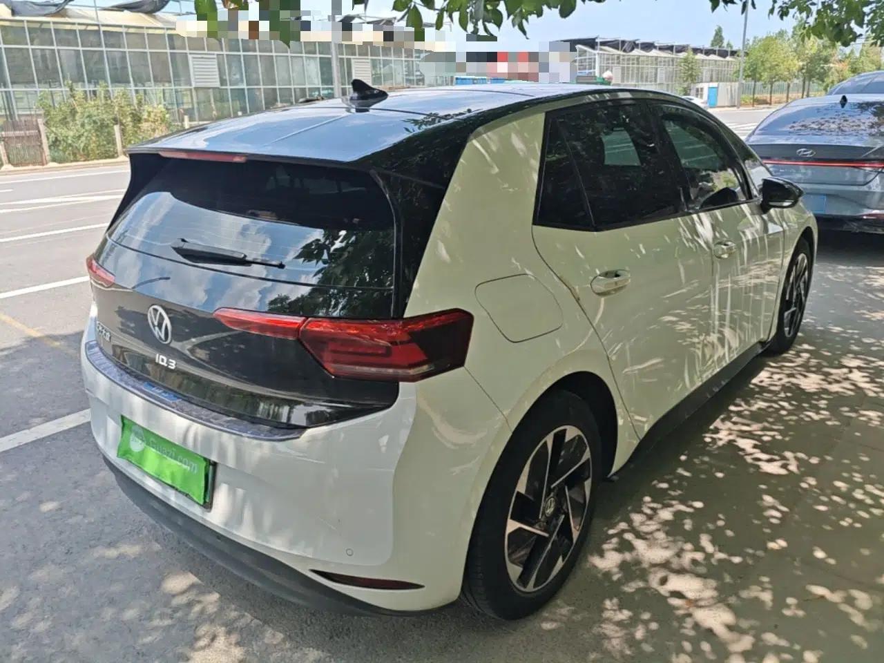 Volkswagen ID.3 2024 Outstanding Edition — миниатюра 6
