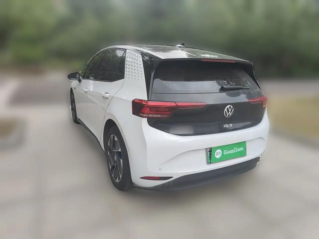 Volkswagen ID.3 2022 Active Pure Intelligent Enjoyment Edition — миниатюра 4