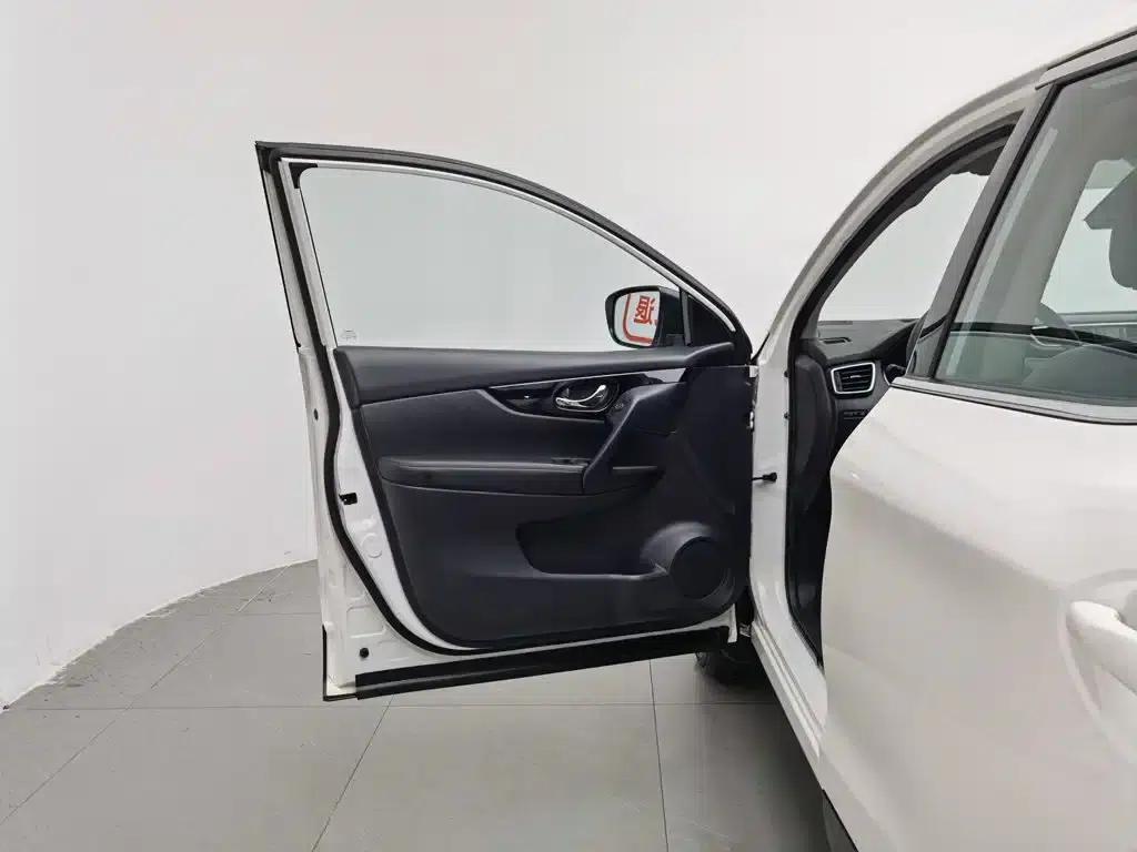 Nissan Qashqai 2022 2.0L CVT XV Smart Edition — миниатюра 8