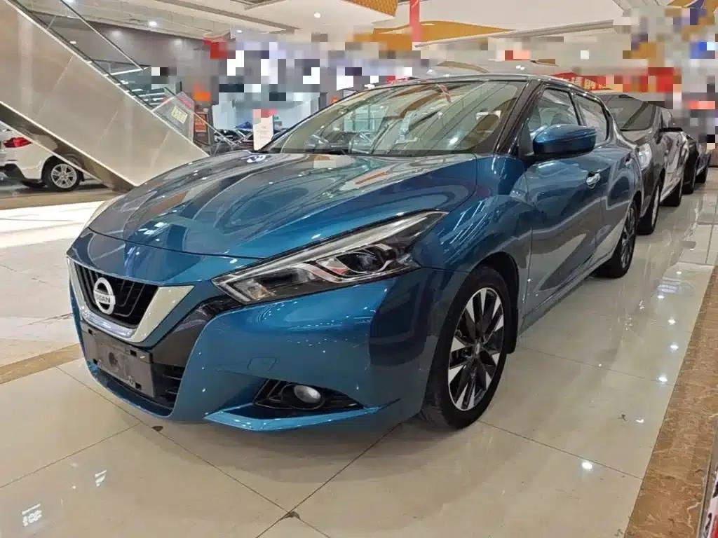 Nissan Bluebird 2016 1.6L CVT Smart Edition — миниатюра 1