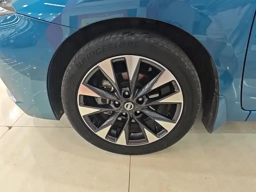 Nissan Bluebird 2016 1.6L CVT Smart Edition — миниатюра 23