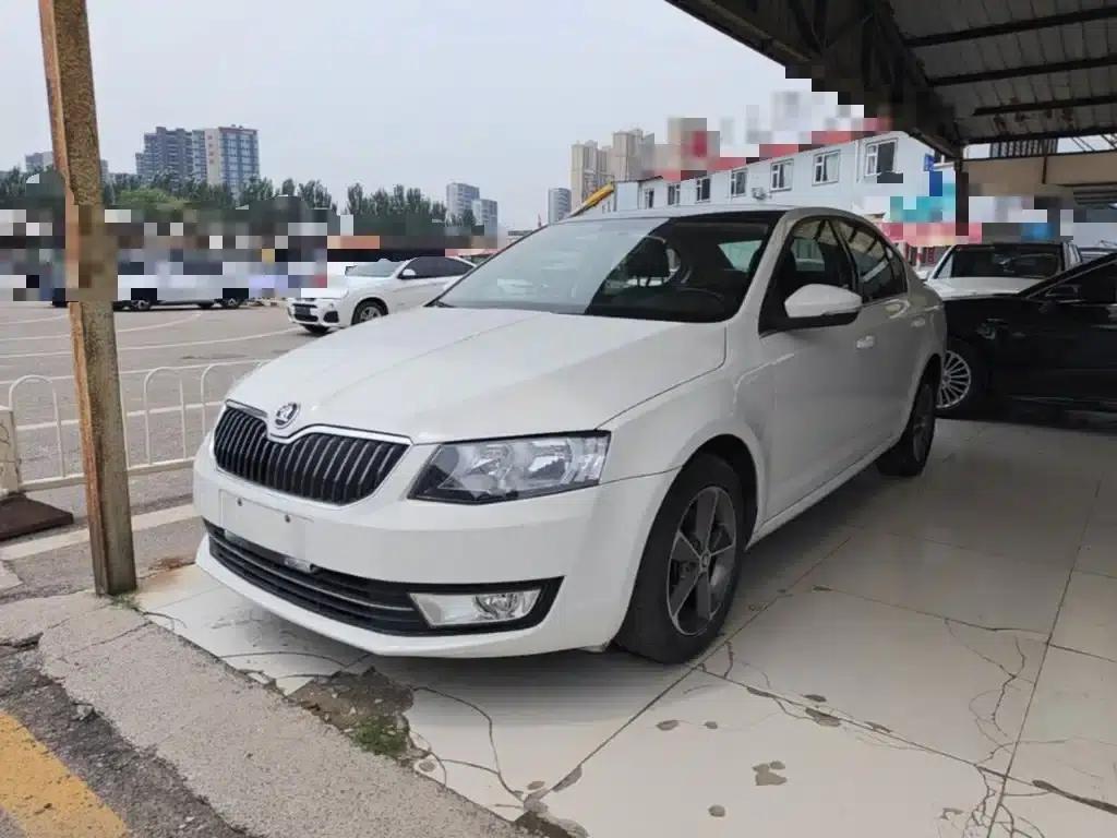 Octavia 2016 1.6L Automatic Smart Edition — миниатюра 1