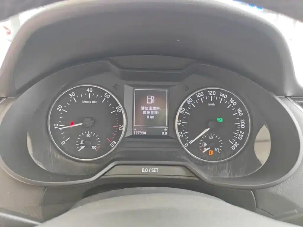 Octavia 2016 1.6L Automatic Smart Edition — миниатюра 12