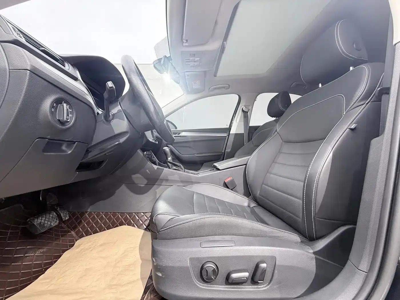 Superb 2023 Facelift TSI280 DSG Premium Edition — миниатюра 7