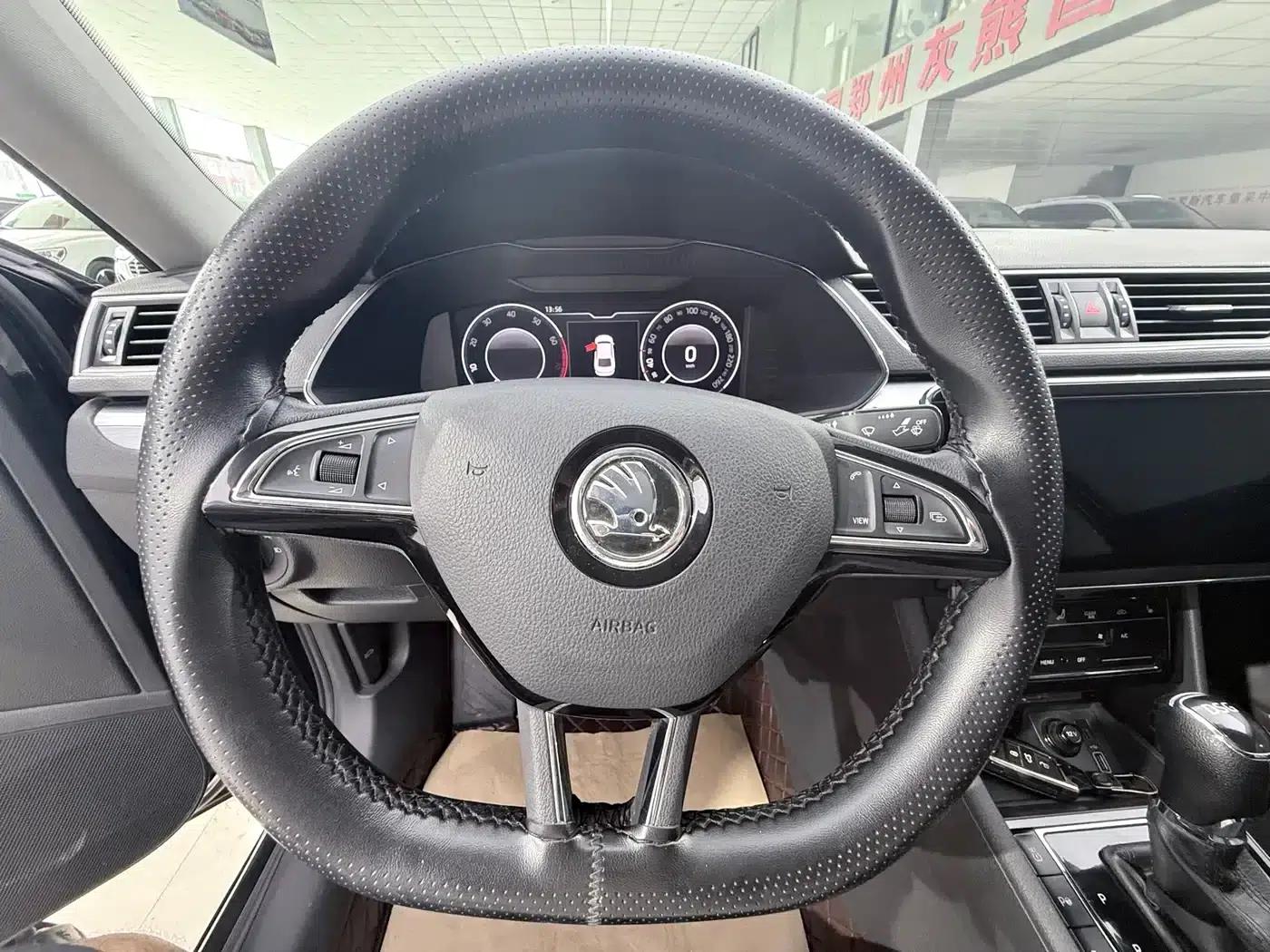 Superb 2023 Facelift TSI280 DSG Premium Edition — миниатюра 10