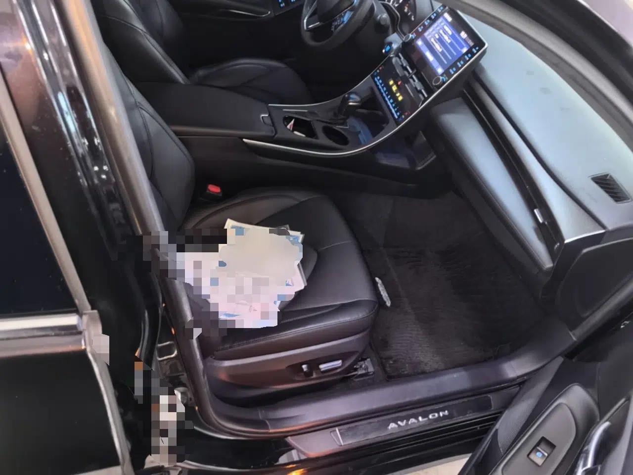Toyota Avalon 2019 2.0L XLE Premium Edition China VI — миниатюра 19