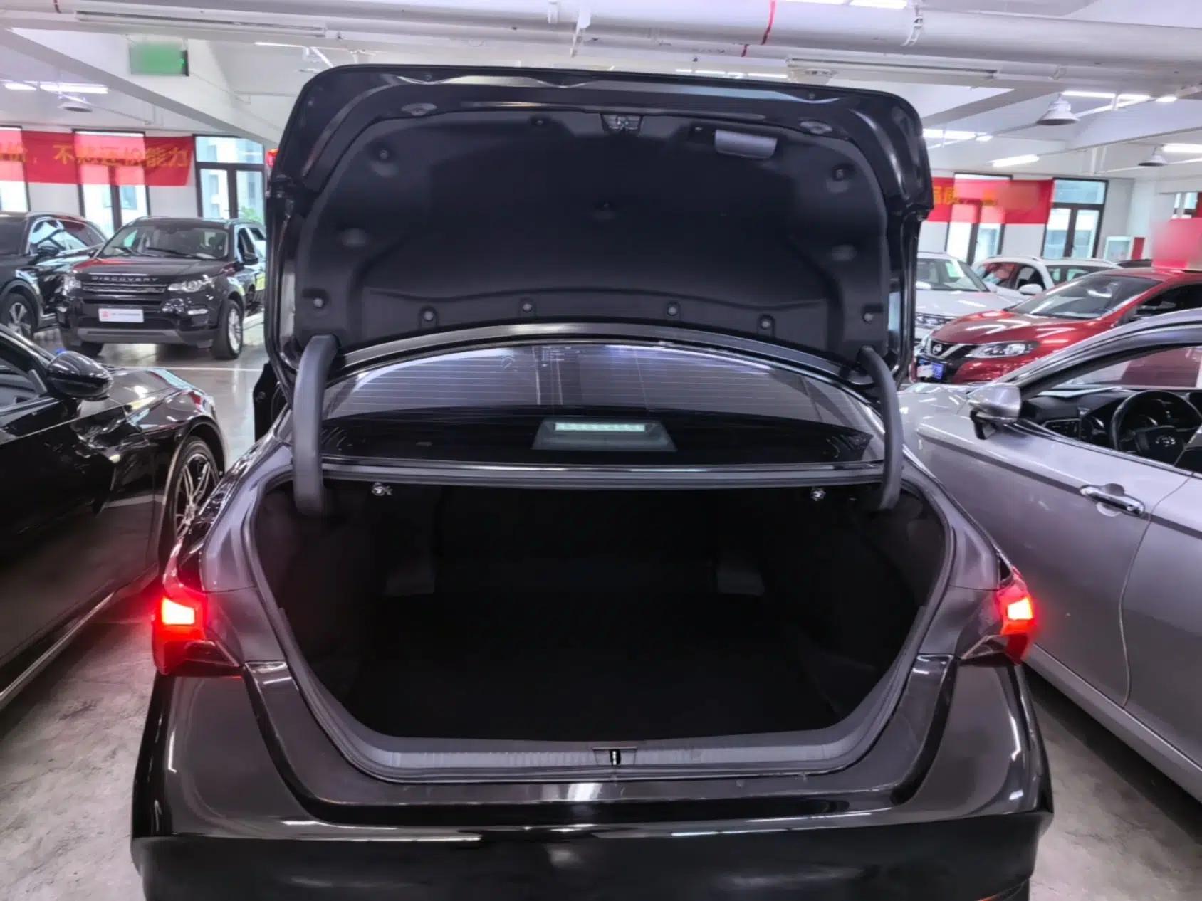 Toyota Avalon 2019 2.0L XLE Premium Edition China VI — миниатюра 22