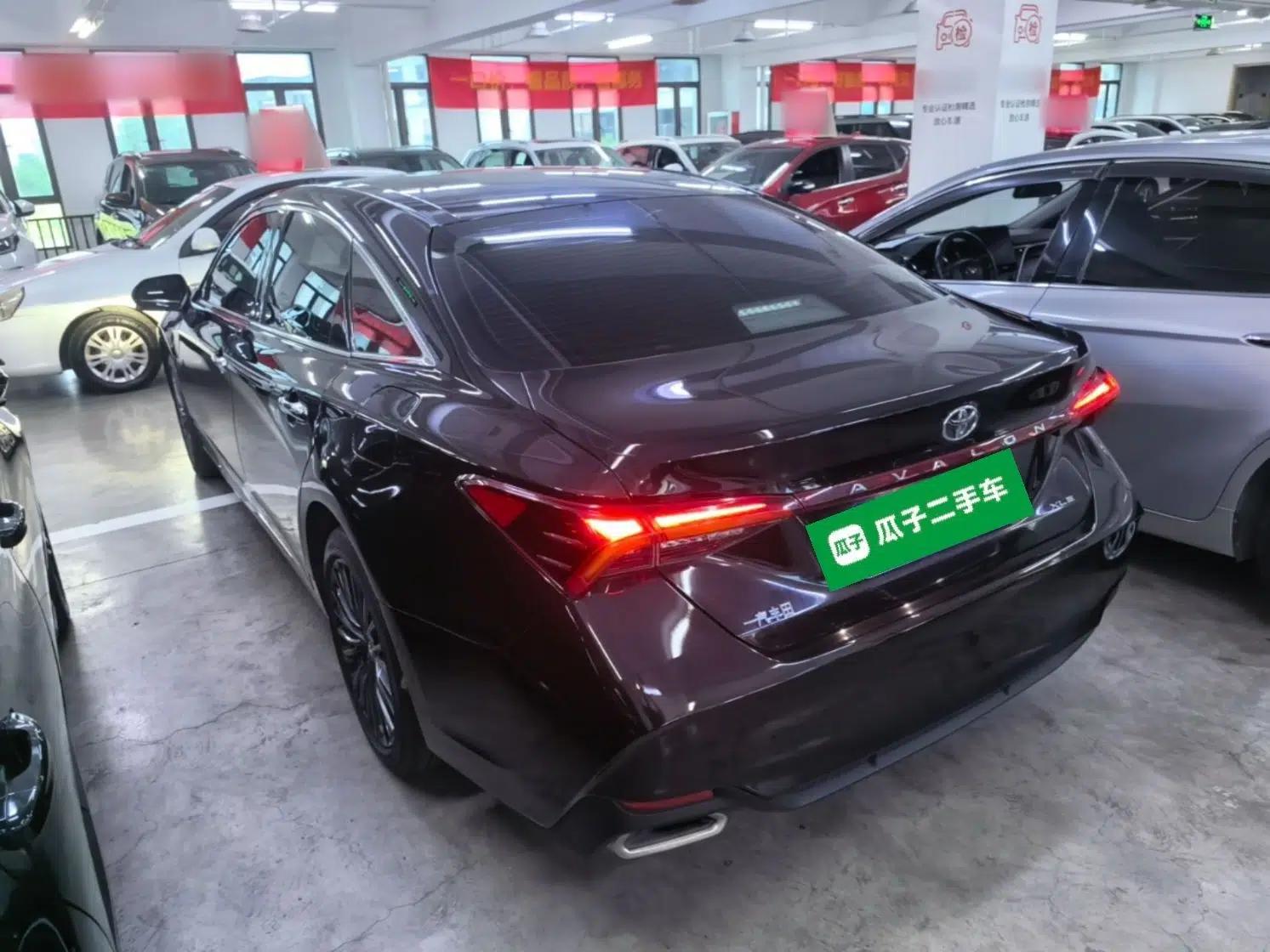 Toyota Avalon 2019 2.0L XLE Premium Edition China VI — миниатюра 4