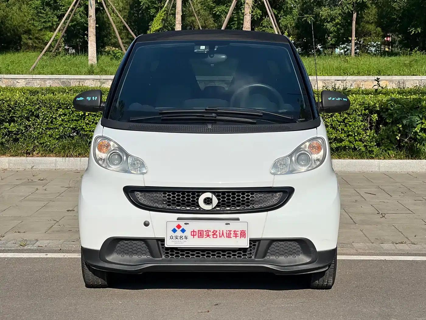 2012 Smart Fortwo 1.0 MHD Hardtop Standard Edition — миниатюра 2