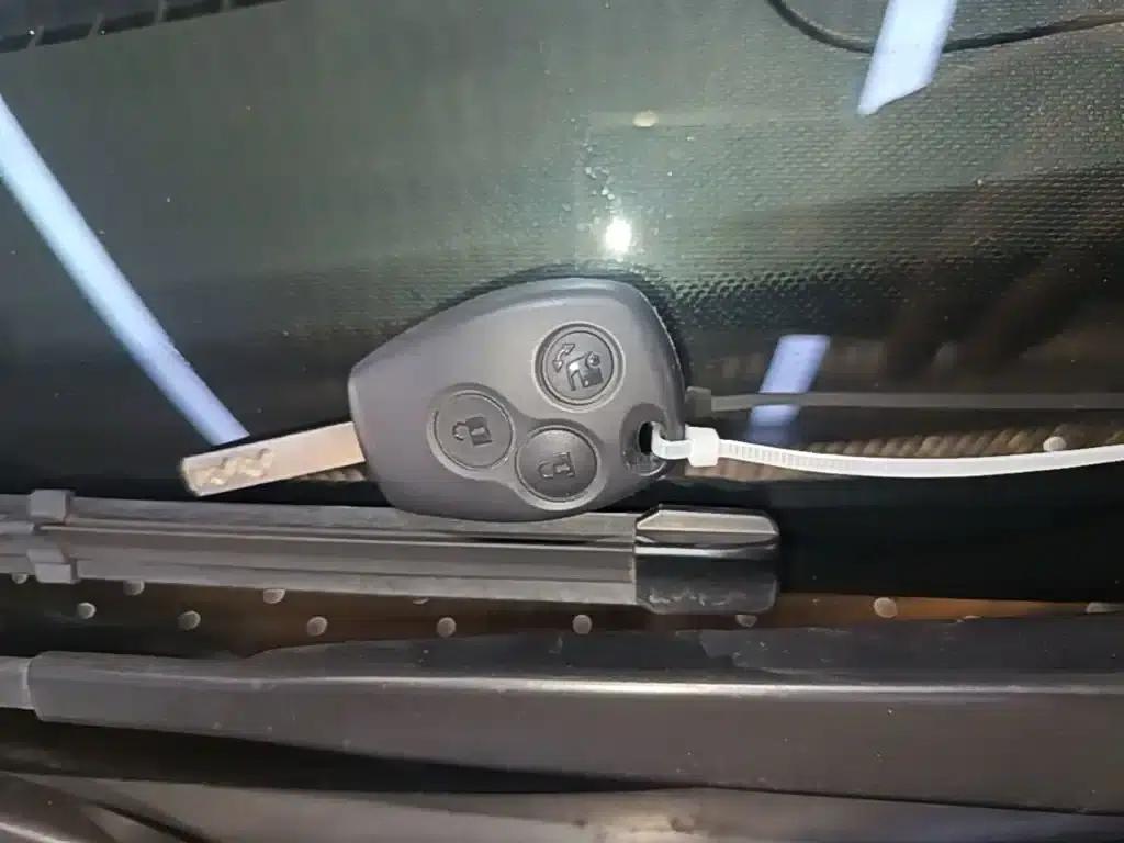 2018 smart fortwo 1.0L 52kW 20th Anniversary Special Edition (National V Emission Standard) — миниатюра 9