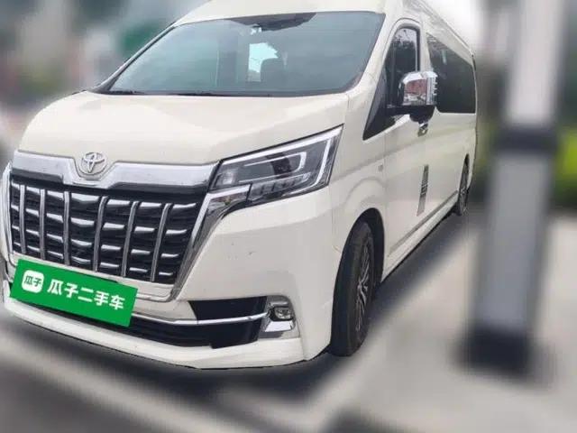 Toyota HIACE Toyota HiAce (Middle East Version)