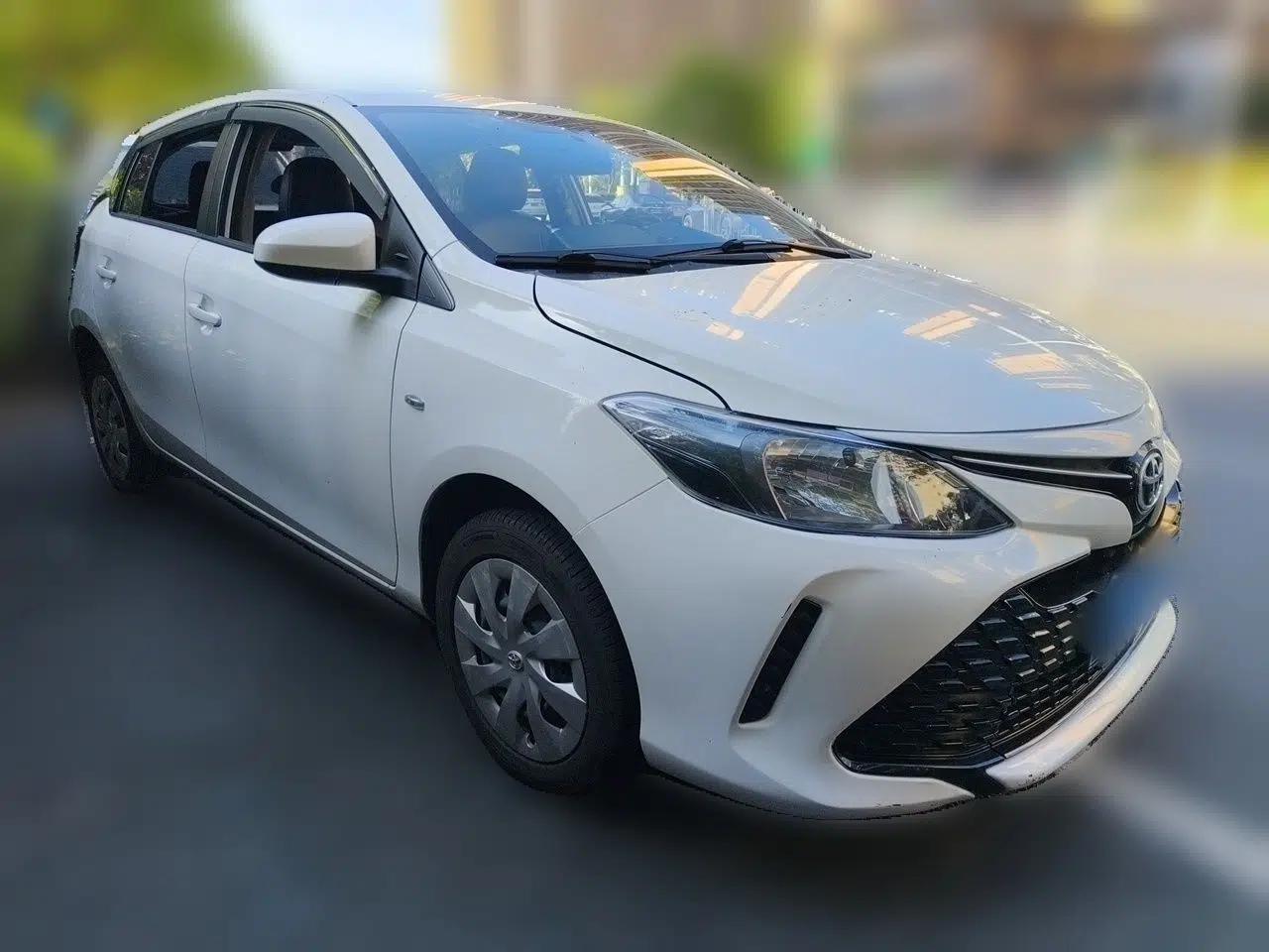 Toyota Vios FS 2017 1.5L CVT Fengchi Edition — миниатюра 3