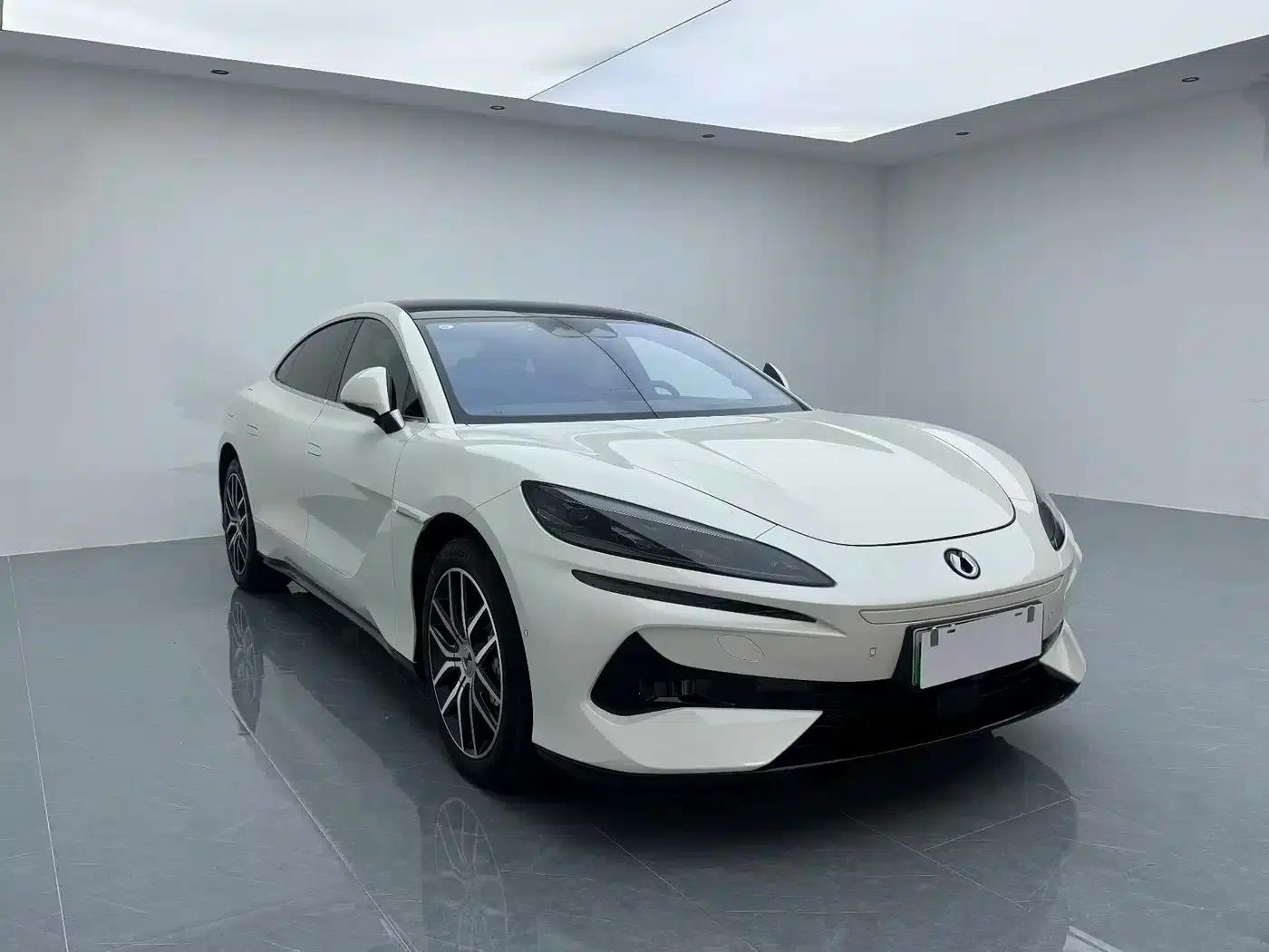 Denza Z9 2024 Model 1100km AWD Max Edition — миниатюра 3