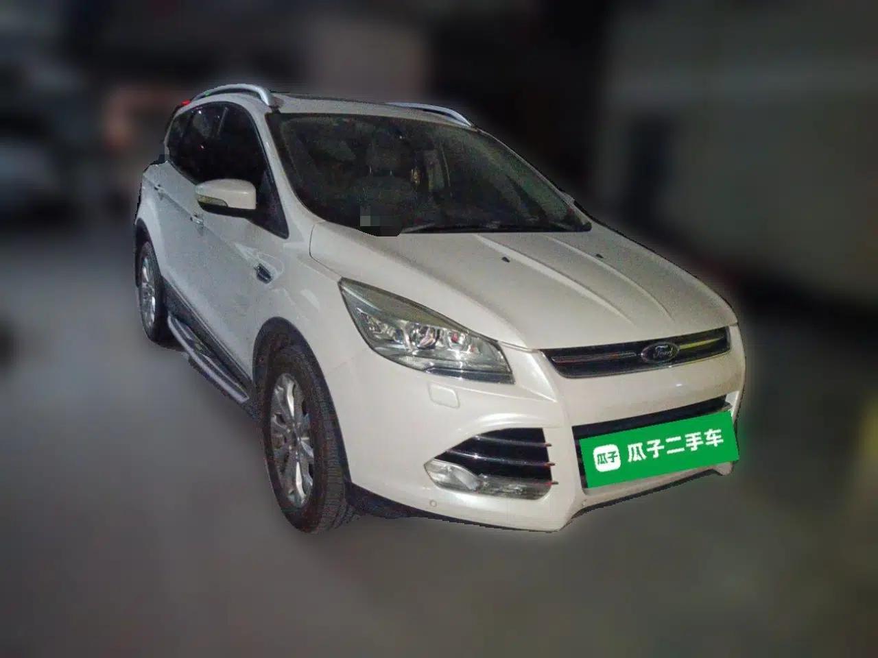 Ford Kuga 2013 2.0L GTDi Four-Wheel Drive Premium Model — миниатюра 3