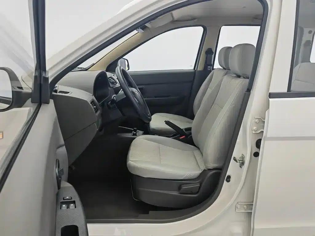 Wuling Hongguang 2018 1.5L Classic S Basic Model — миниатюра 10