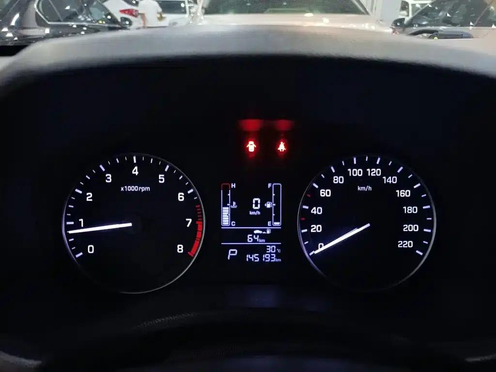 Beijing Hyundai ix25 2015 1.6L Automatic 2WD Fashion GS — миниатюра 12
