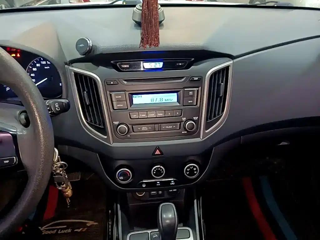 Beijing Hyundai ix25 2015 1.6L Automatic 2WD Fashion GS — миниатюра 13