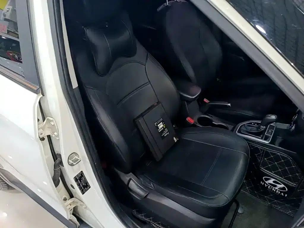 Beijing Hyundai ix25 2015 1.6L Automatic 2WD Fashion GS — миниатюра 25