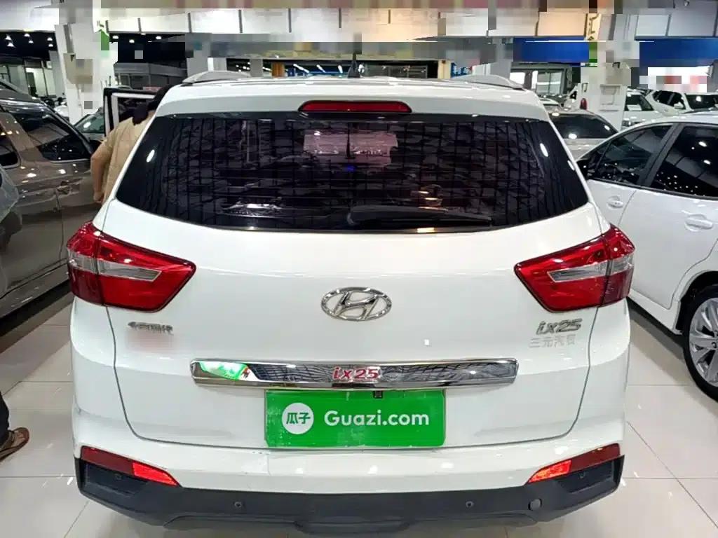 Beijing Hyundai ix25 2015 1.6L Automatic 2WD Fashion GS — миниатюра 6