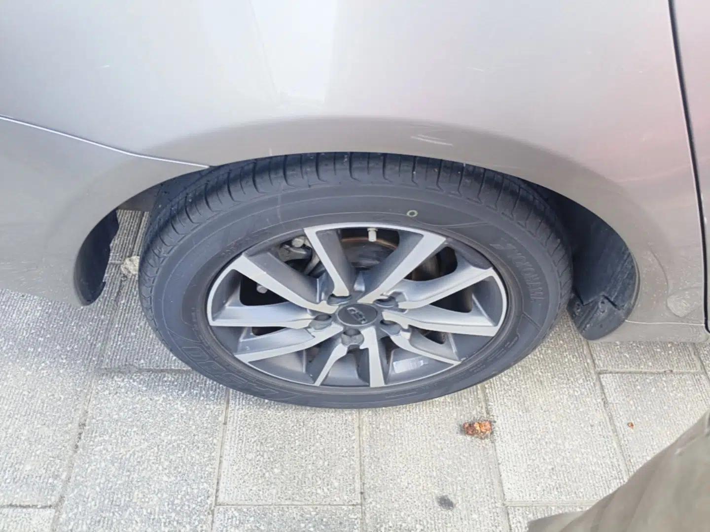 Geely Auto Emgrand 2020 1.5L CVT Upward Version — миниатюра 11