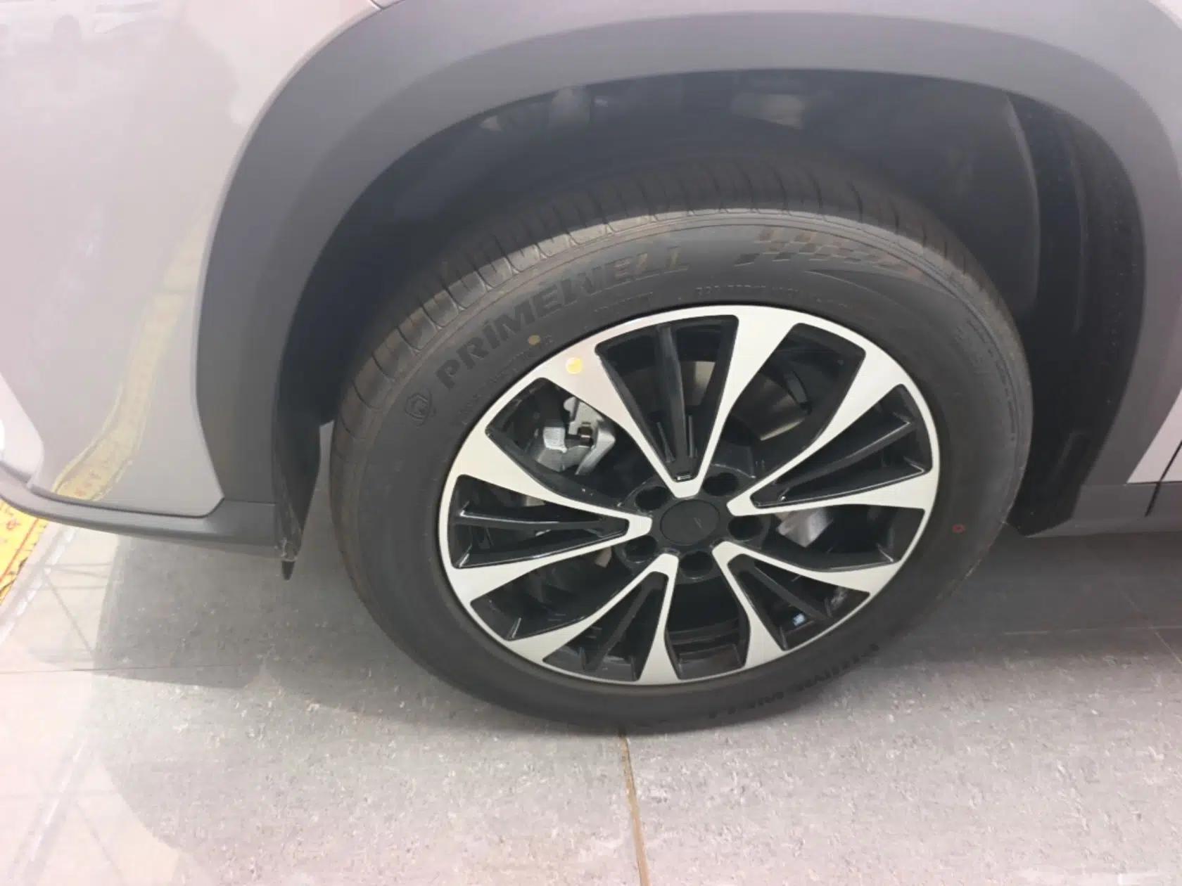 Geely Auto Emgrand X7 Sport 2026 Model 1.5TD Aspirational — миниатюра 10