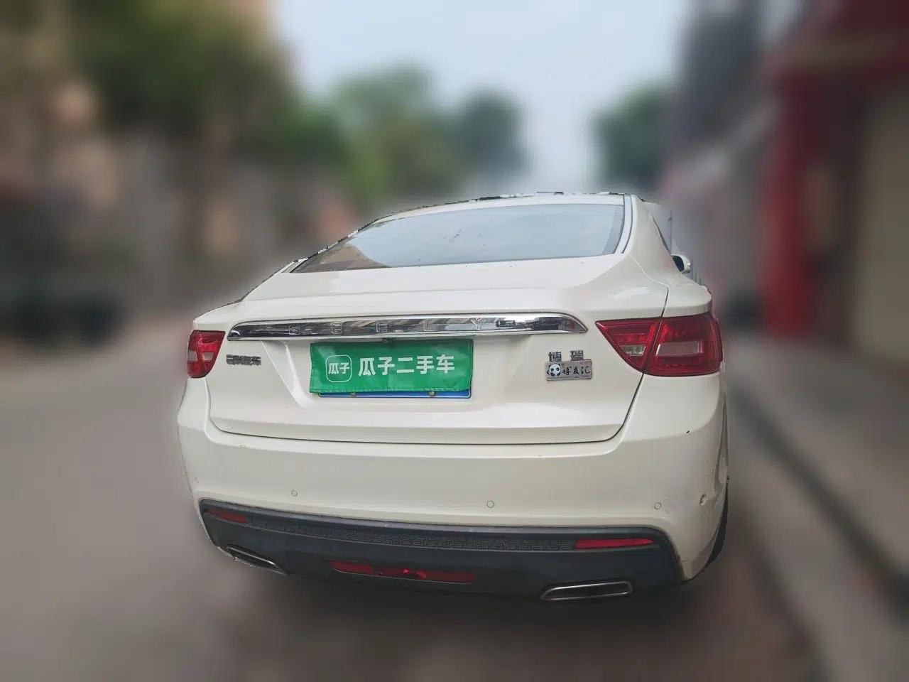 Geely Auto Emgrand GT 2015 1.8T Flagship Model — миниатюра 5