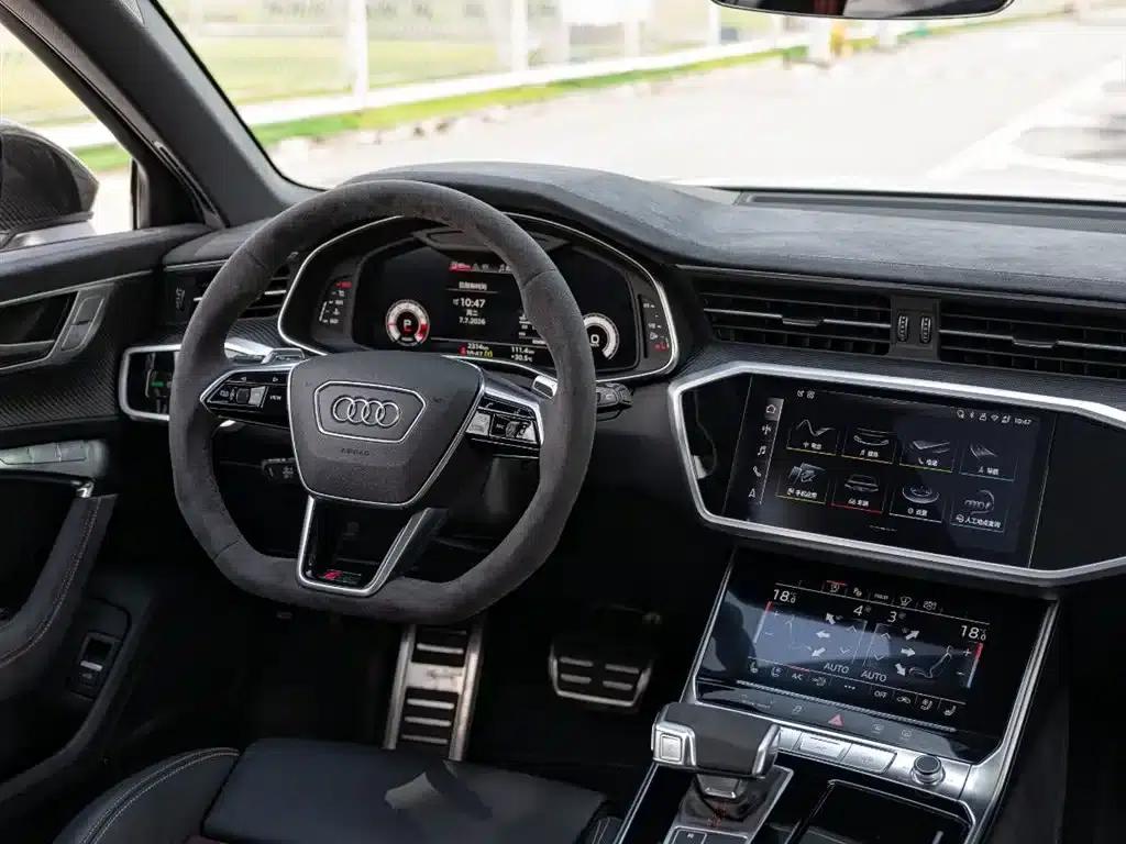 2025 Audi RS 6 Avant GT — миниатюра 11