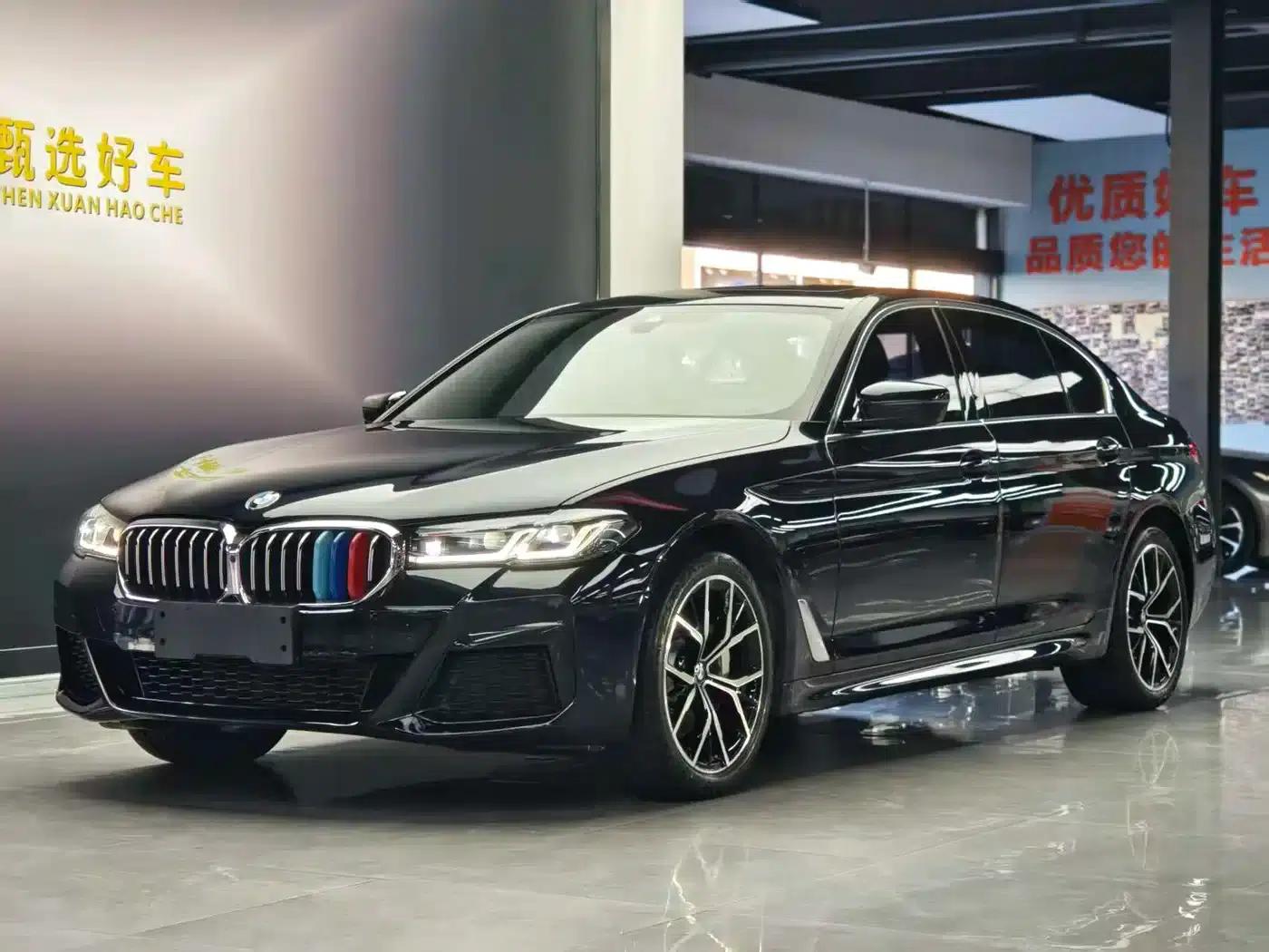 2023 BMW 5 Series 530Li Luxury M Sport Package — миниатюра 1