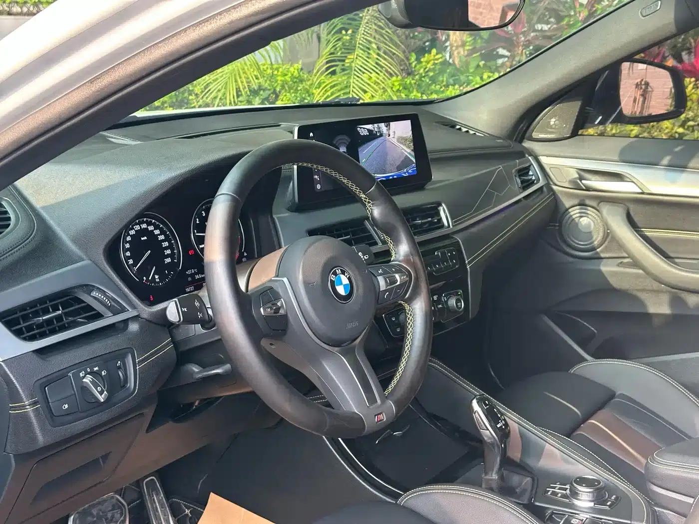 BMW X2 2023 sDrive 25i Shining Edition — миниатюра 25