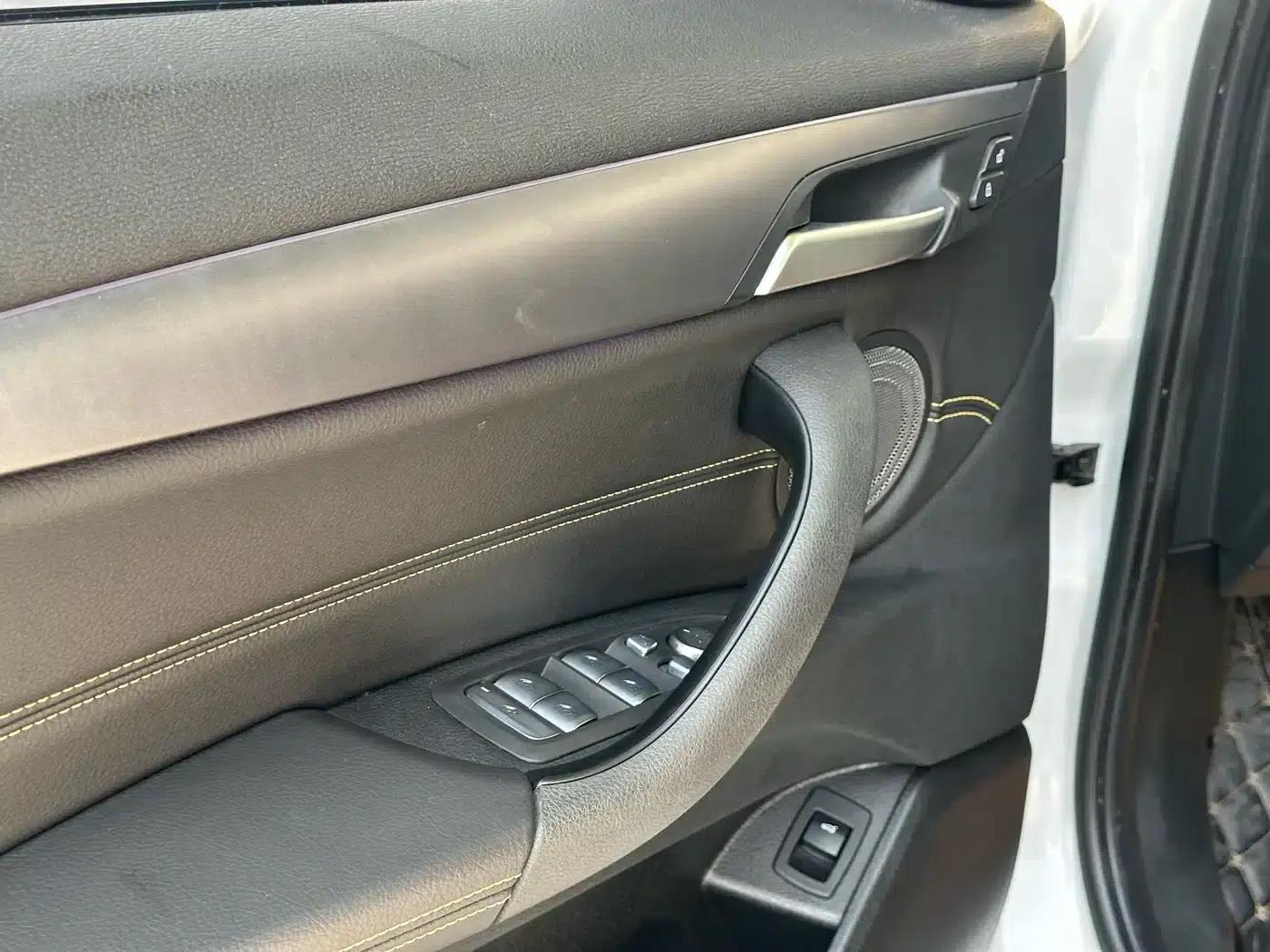 BMW X2 2023 sDrive 25i Shining Edition — миниатюра 27